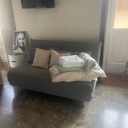Come A Casa 카스텔레토소프라티시노 외부 사진